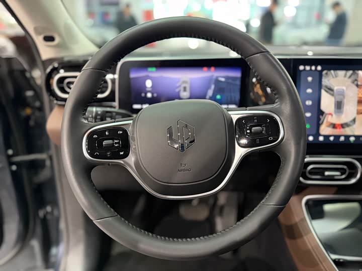 Фото 8 - Leapmotor C11