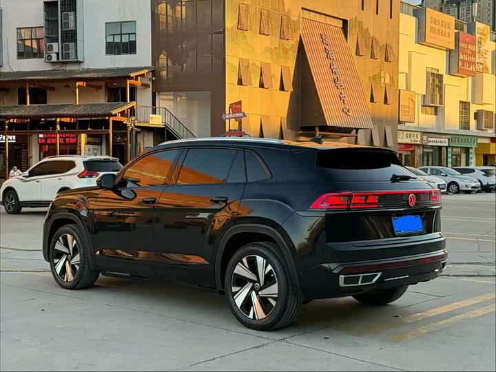 Фото 9 - Volkswagen Teramont X