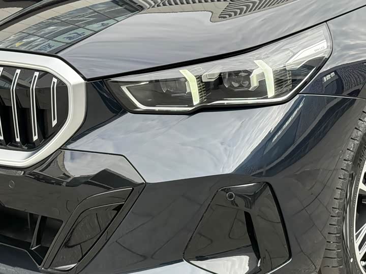 Фото 8 - BMW 5 Series