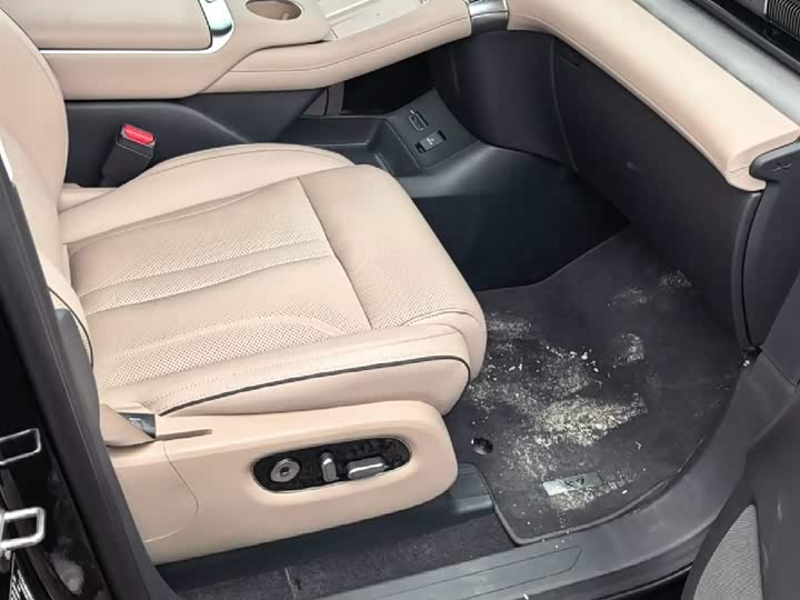 Фото 6 - XPeng X9