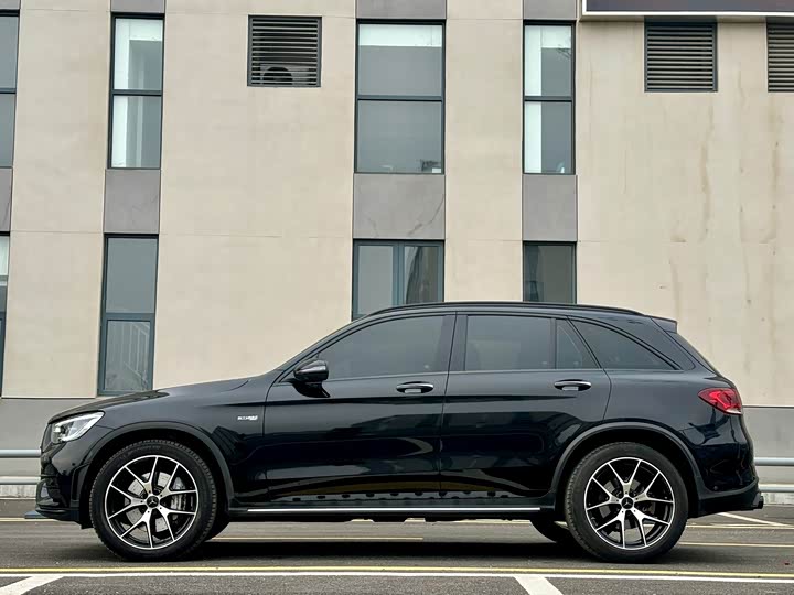 Фото 3 - Mercedes-Benz GLC-Class AMG