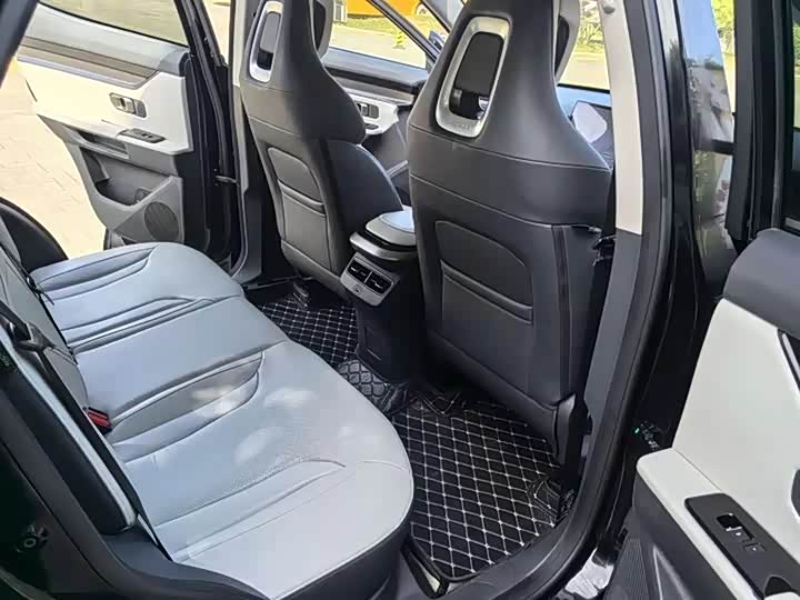 Фото 9 - Jetour Dashing