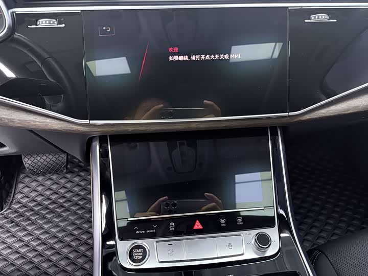 Фото 6 - Audi Q7