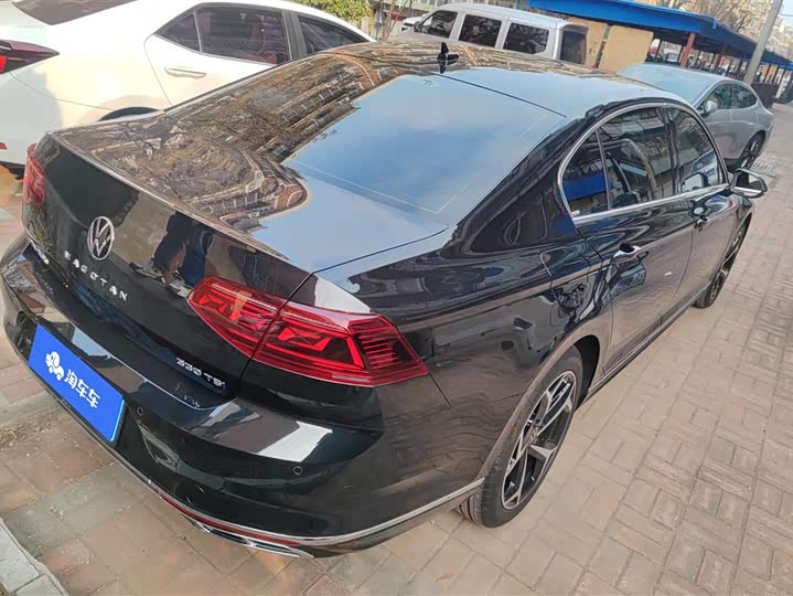 Фото 3 - Volkswagen Magotan