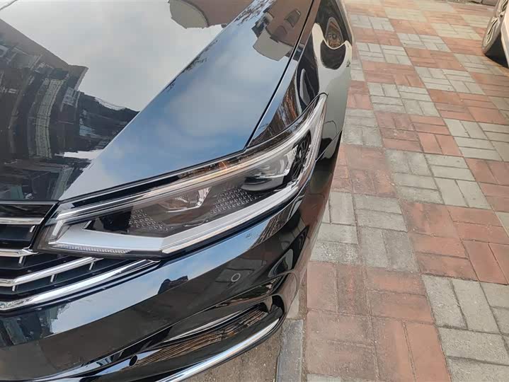 Фото 5 - Volkswagen Magotan