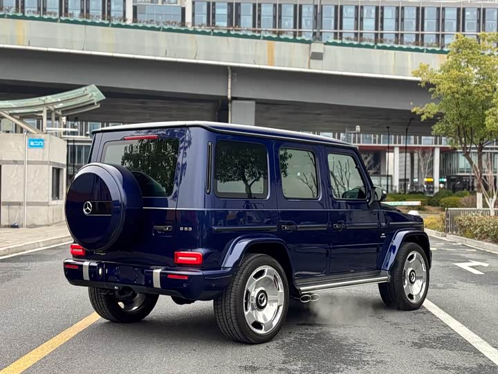 Photo 7 - Mercedes-Benz G-Class AMG