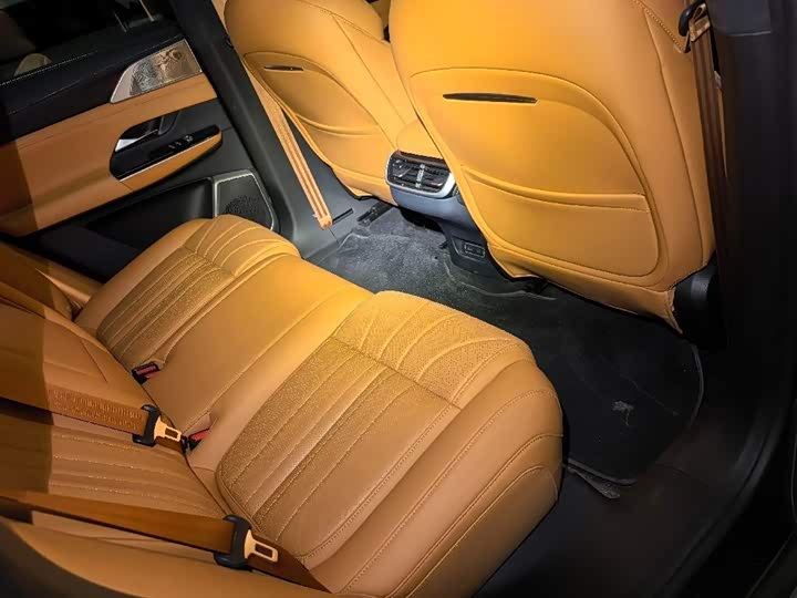 Фото 8 - XPeng G9