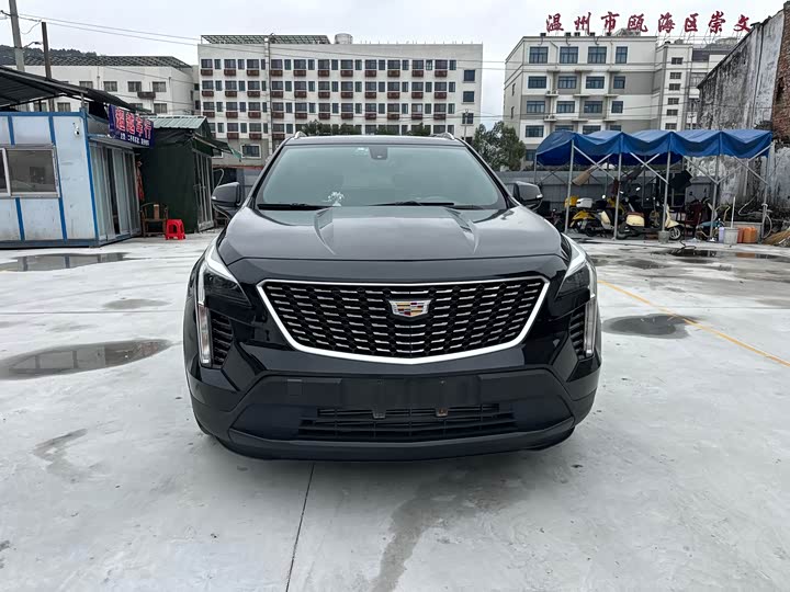 Фото 6 - Cadillac XT4