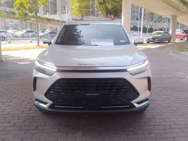 Фото 2 - Beijing X7