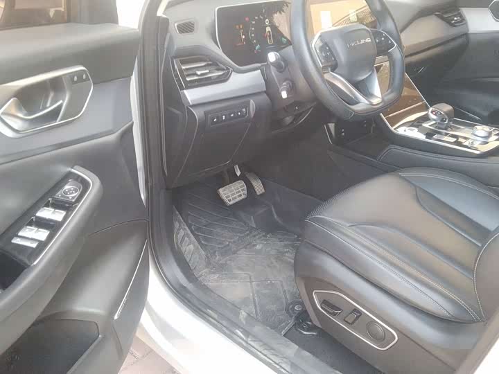 Фото 9 - Beijing X7