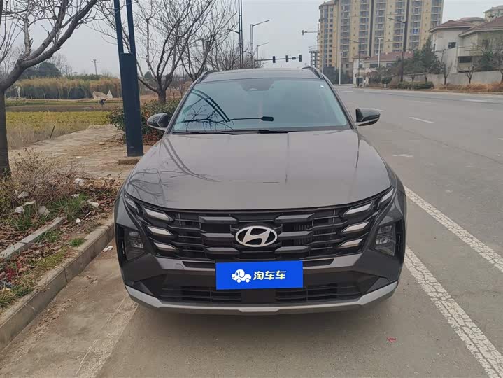 Фото 2 - Hyundai Tucson L