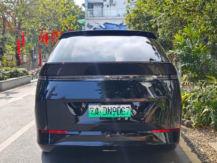 Фото 5 - XPeng X9