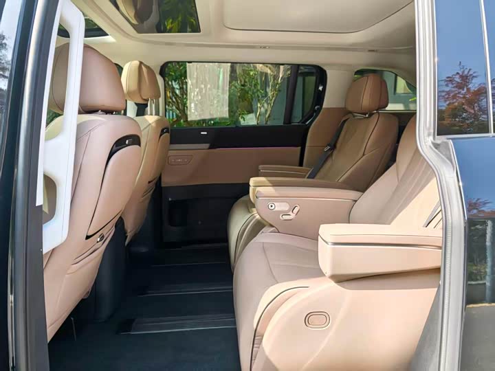 Фото 7 - XPeng X9