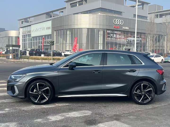 Фото 5 - Audi A3