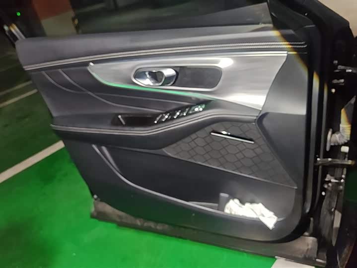 Фото 7 - GAC Trumpchi GS8