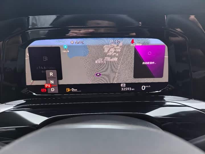 Фото 6 - Volkswagen Golf