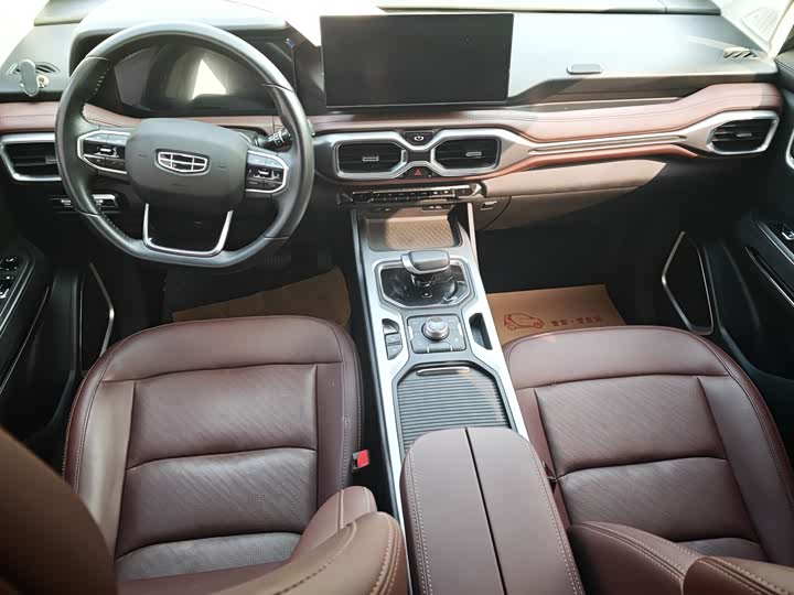 Фото 5 - Geely Okavango