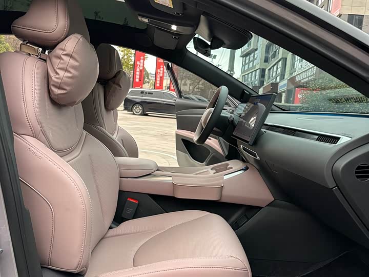 Photo 9 - XPeng Mona M03