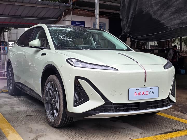 Фото 3 - Hongqi EHS5 (Tiangong 06)