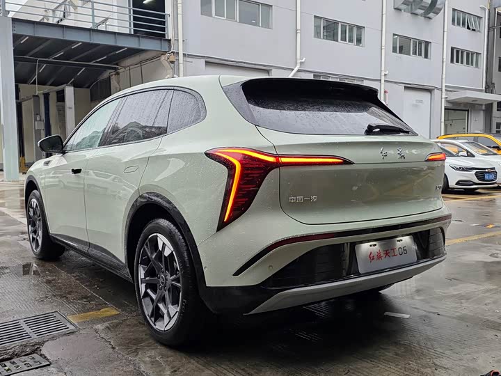 Фото 7 - Hongqi EHS5 (Tiangong 06)