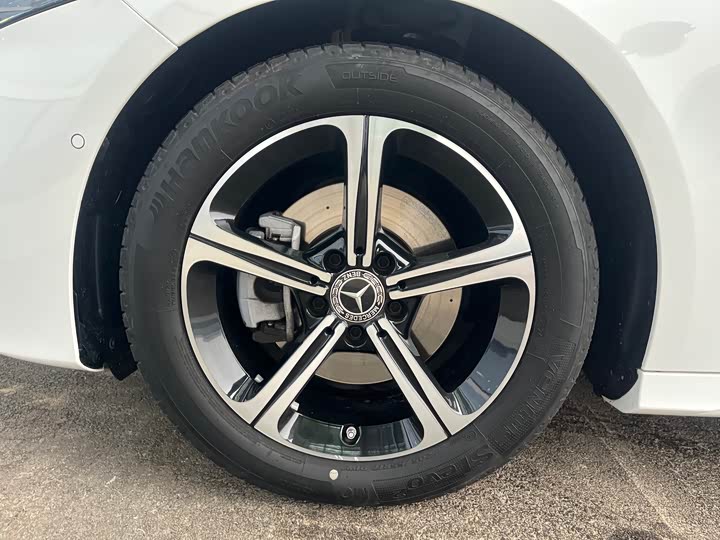 Фото 7 - Mercedes-Benz A-Class