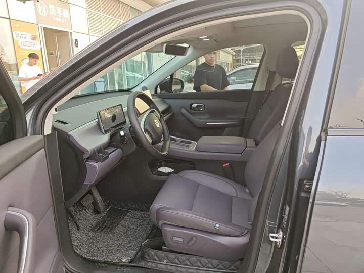 Фото 7 - Leapmotor C10