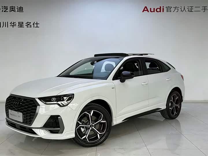 Photo 1 - Audi Q3 Sportback