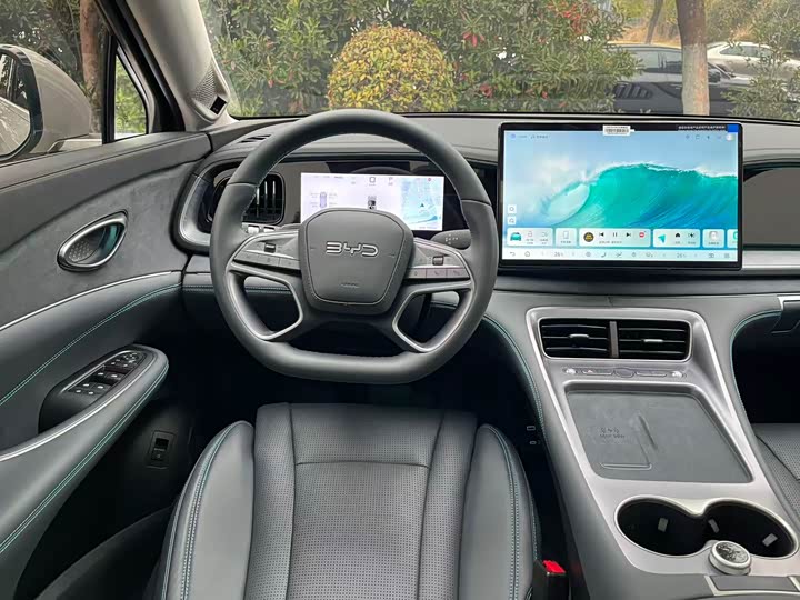 Фото 9 - BYD Sea Lion 07 DM-i Hybrid