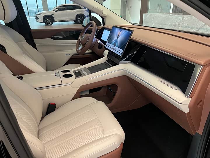 Фото 8 - BYD Xia