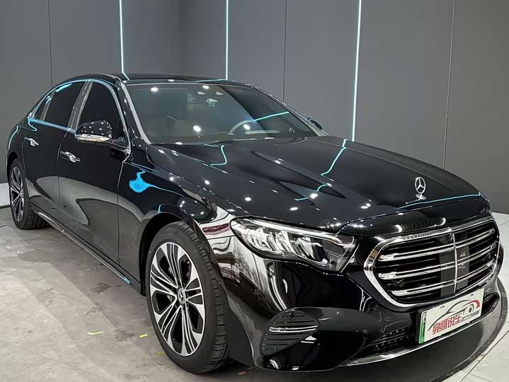 Фото 3 - Mercedes-Benz E-Class Hybrid