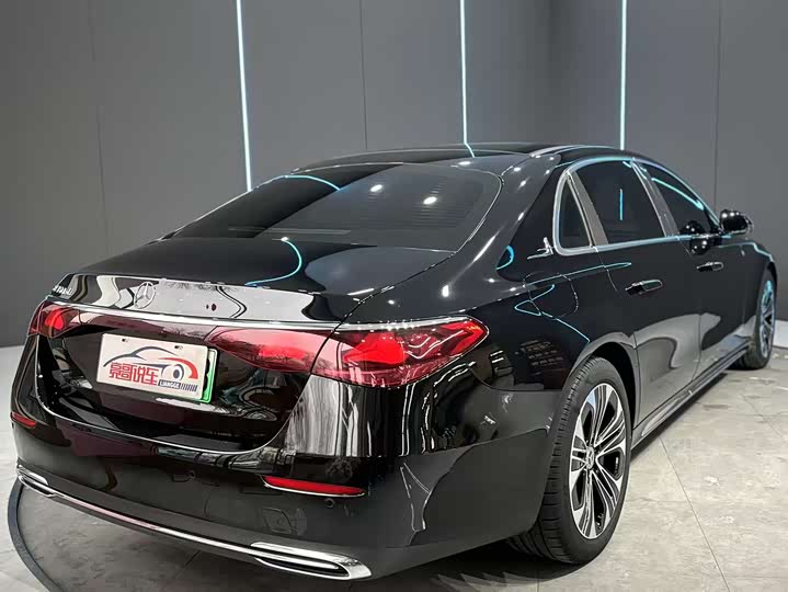 Фото 6 - Mercedes-Benz E-Class Hybrid