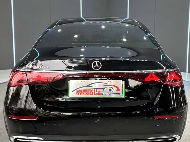 Фото 7 - Mercedes-Benz E-Class Hybrid