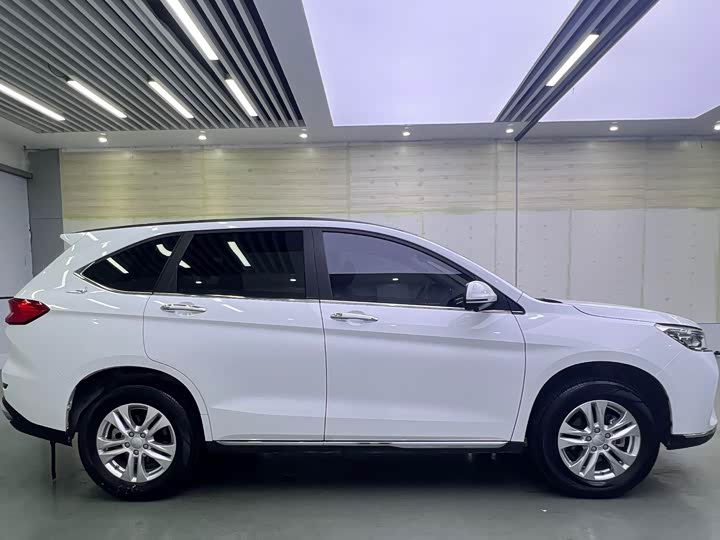 Фото 4 - Haval M6