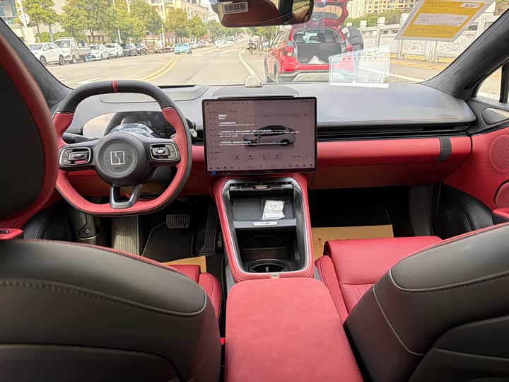 Фото 7 - Zeekr 007 GT