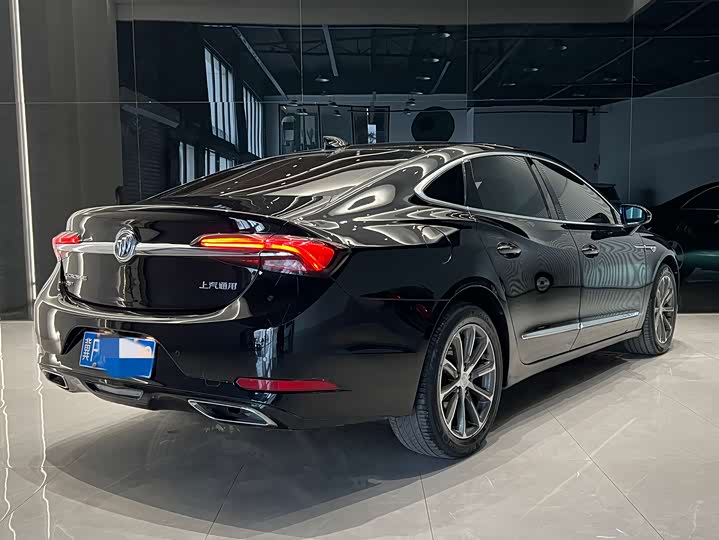 Фото 5 - Buick LaCrosse