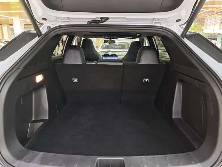 Фото 7 - Dongfeng Aeolus L7