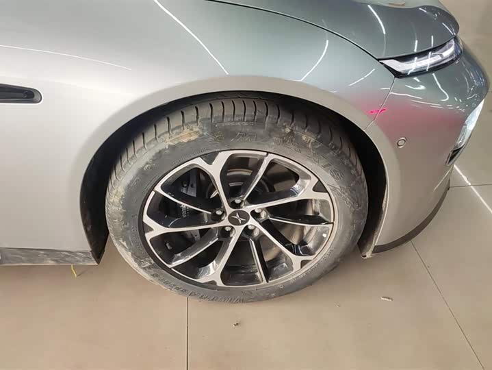 Фото 6 - XPeng P7