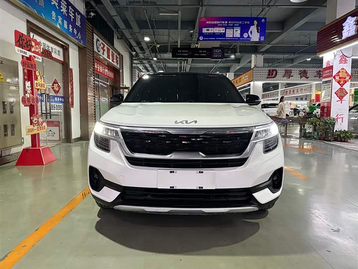 Фото 2 - Kia KX3