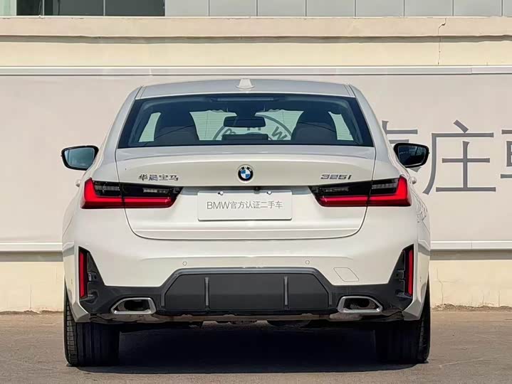 Фото 4 - BMW 3 Series