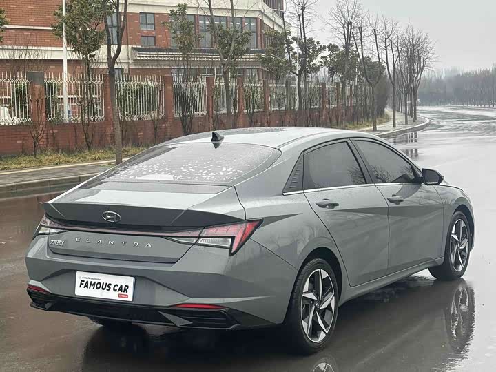 Фото 6 - Hyundai Elantra N line