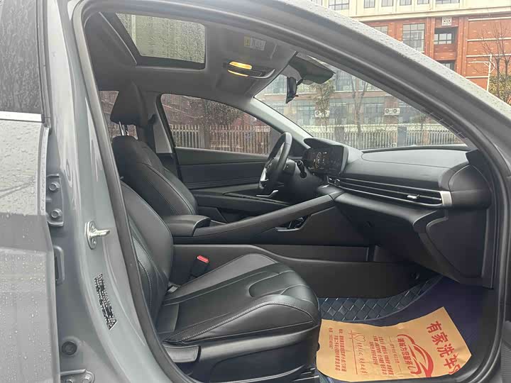 Фото 9 - Hyundai Elantra N line