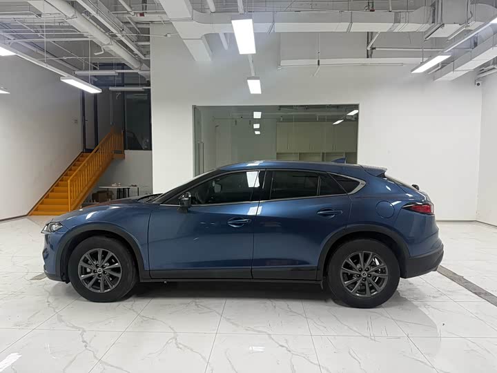 Фото 3 - Mazda CX-4