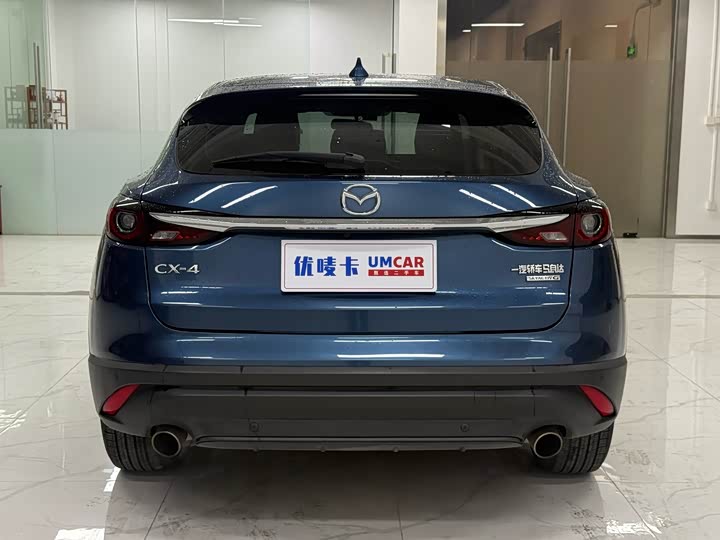 Фото 5 - Mazda CX-4