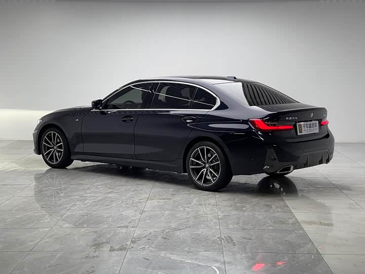 Фото 4 - BMW 3 Series