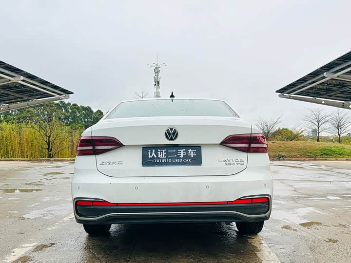 Фото 6 - Volkswagen Lavida