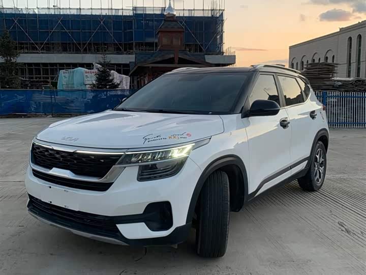 Фото 2 - Kia KX3