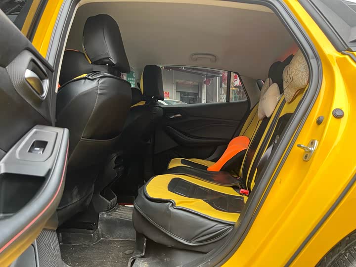 Фото 4 - MG Motor 5