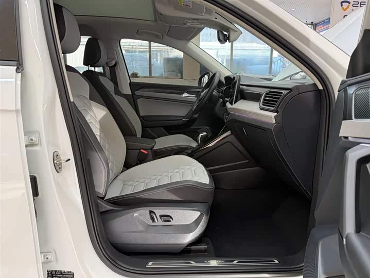 Фото 7 - Volkswagen Tayron