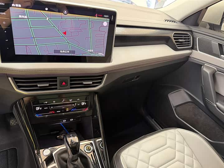 Фото 8 - Volkswagen Tayron