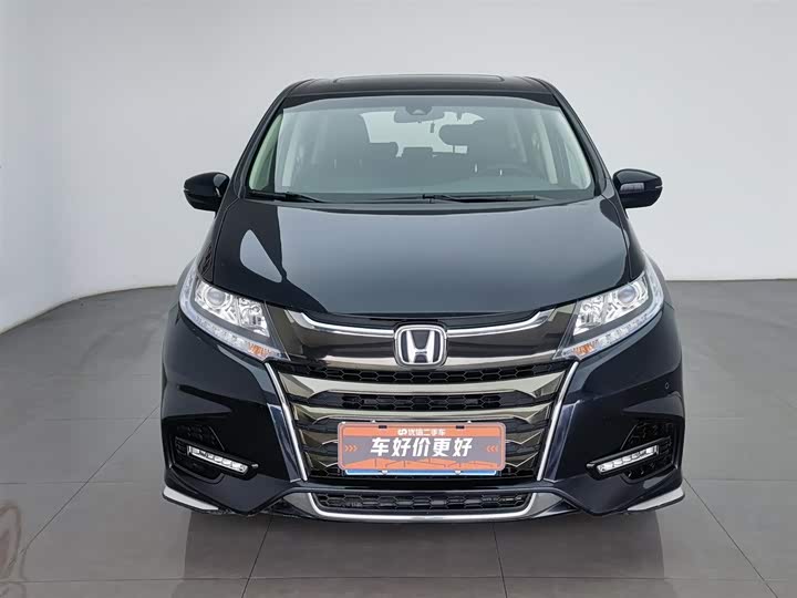 Фото 3 - Honda Odyssey